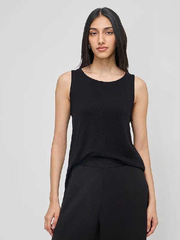 Girl Style LOV Black Solid Top